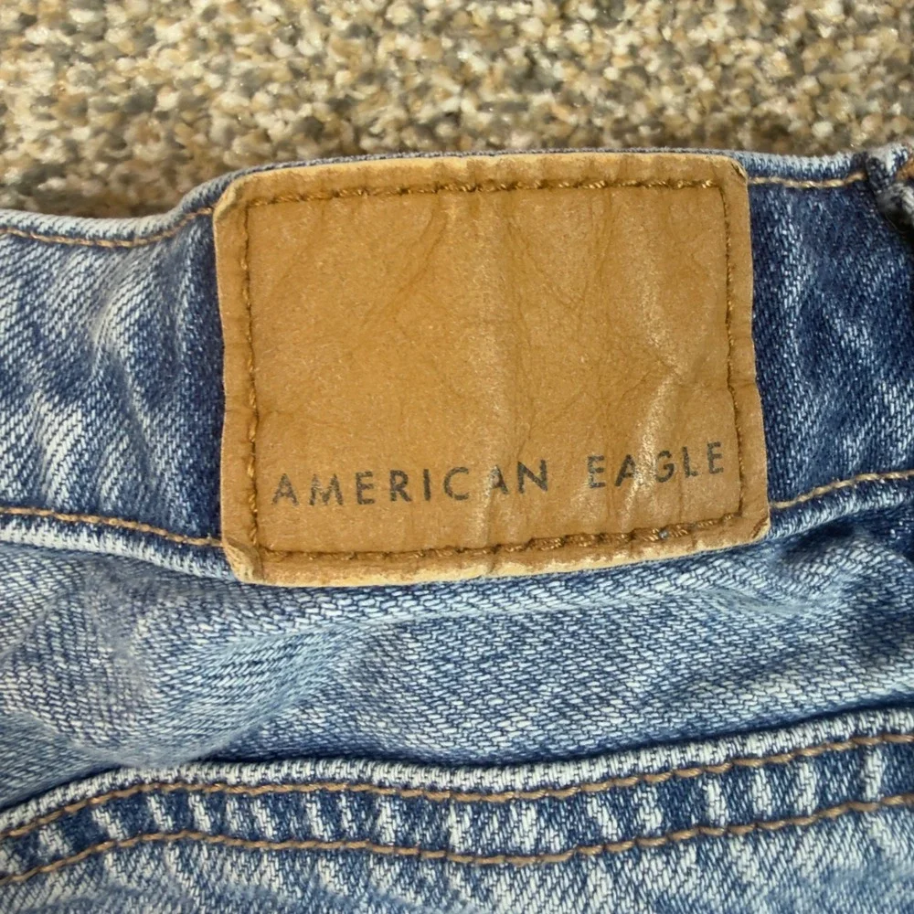 American Eagle Distressed High Raise Baggy Shorts Raw Hem Womens Size 4 Y2K